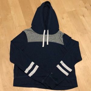 Thin Hollister Hoodie